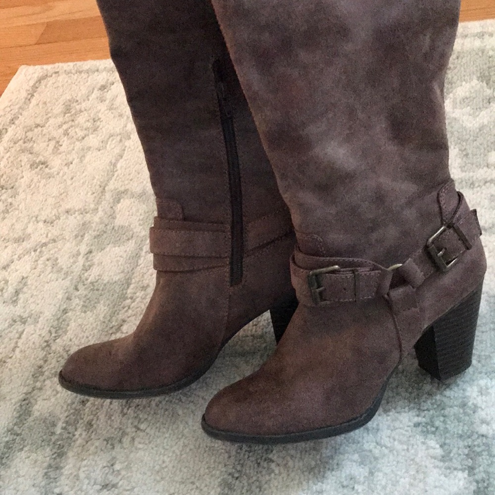 ❗️👢Like NEW Boots!👢❗️ - Picture 3 of 3